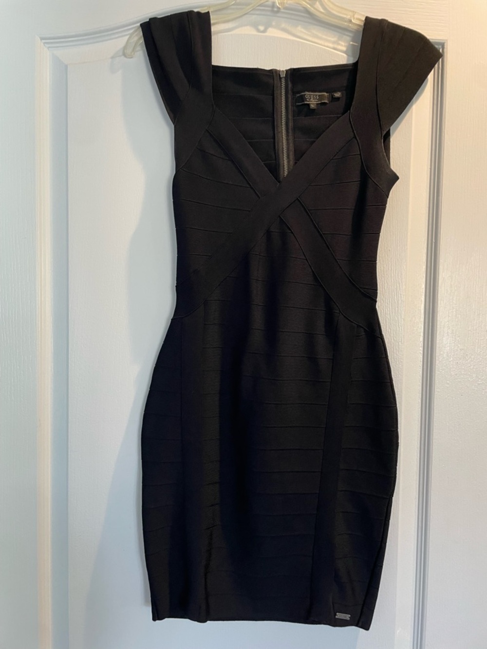 Guess Black Bandage Cap-Sleeve Sheath Mini Dress